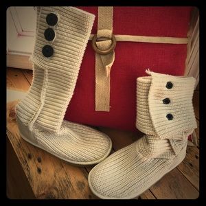 Pristine Condition UGG Cardy Boots